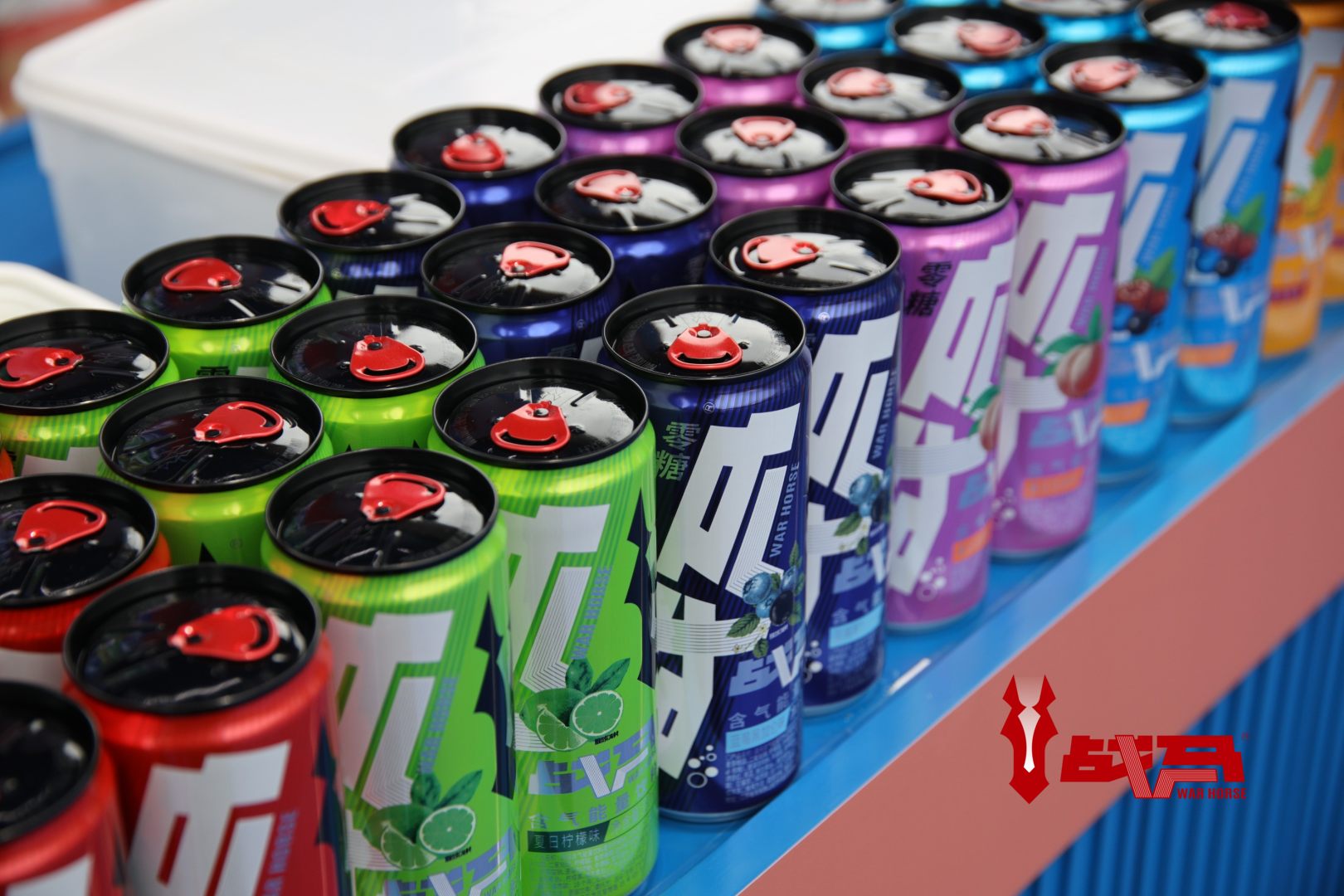 电竞饮料哪个好？选择战马能量饮料时刻助力稳住战局