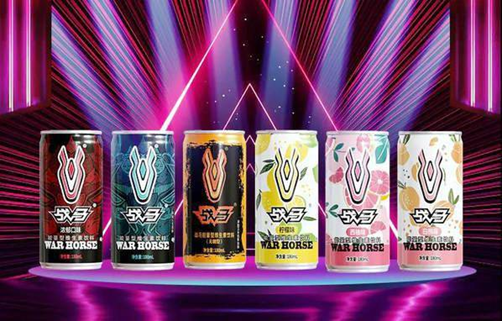 这款功能类饮料一直“爆红”，背后蕴含着什么样的发展逻辑？