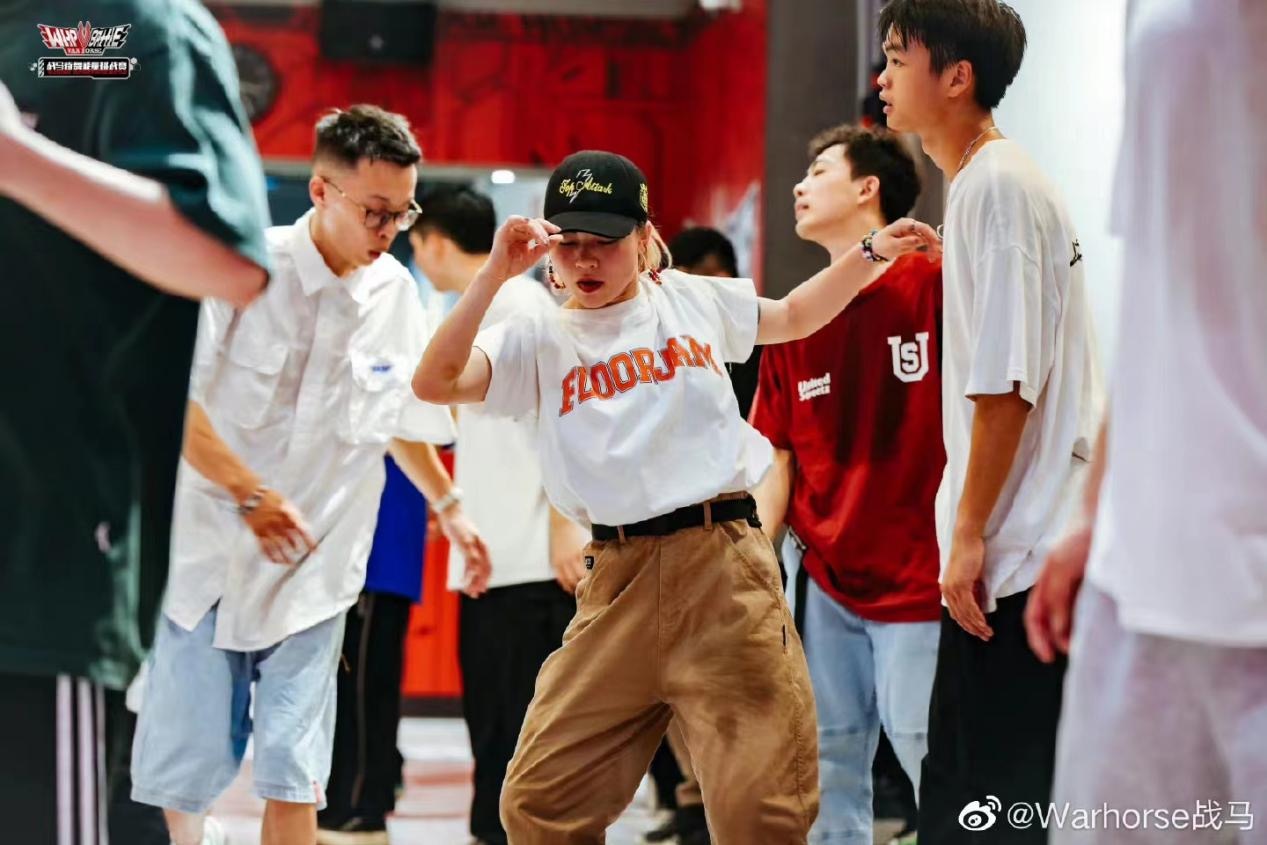 跳街舞准备饮料有战马就够了，街舞广州站能量延续就靠它了