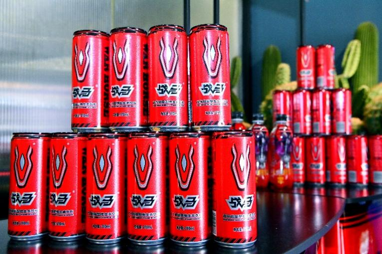 熬夜专属神器，战马能量型维生素饮料名实相符