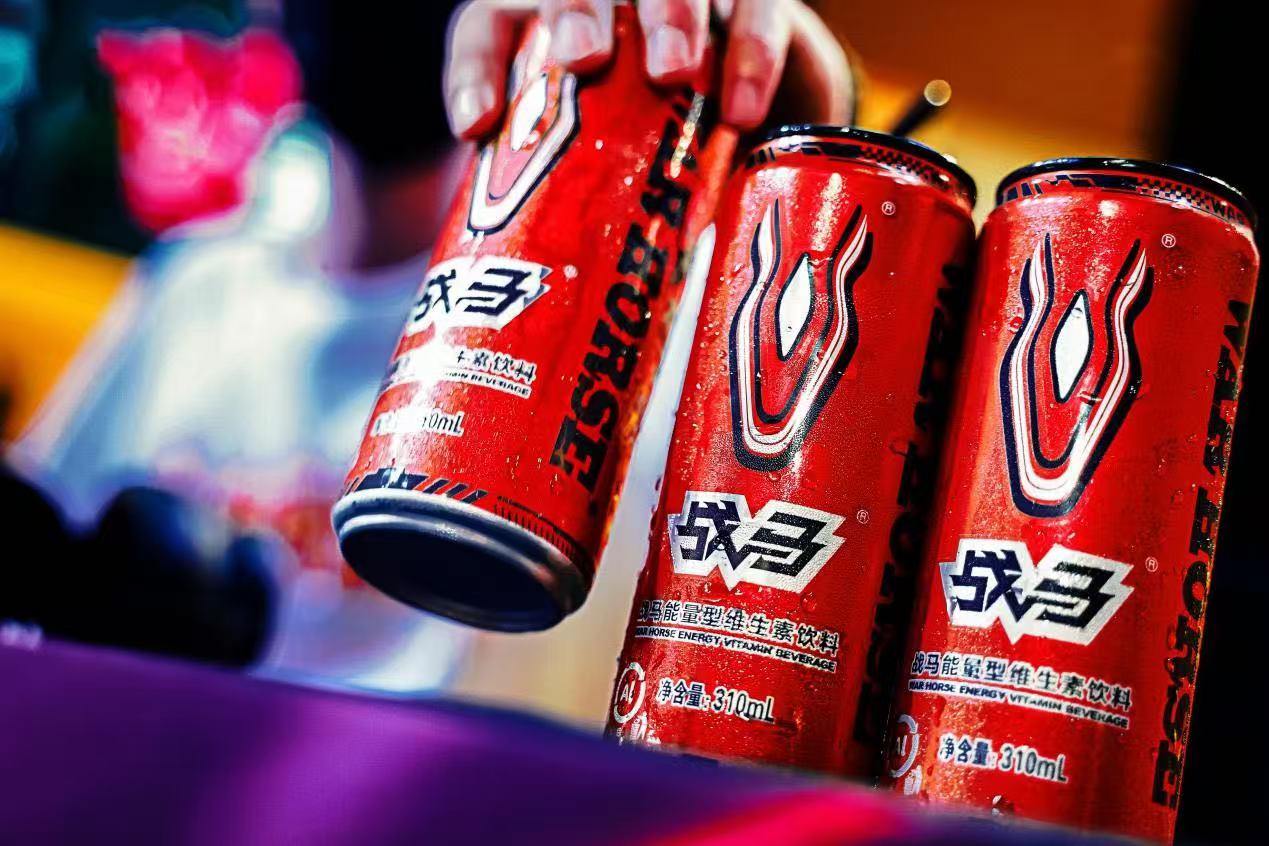 功能饮料必备这一罐，畅玩游戏解锁更多超神时刻