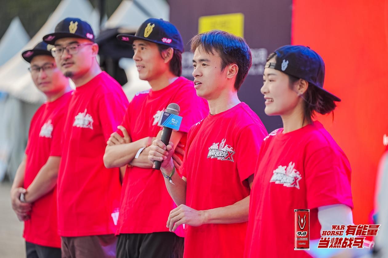 战马嘶奔—2025中国首场by UTMB世界系列赛厦门开跑